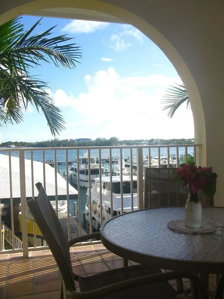 **** Ośrodek wypoczynkowy Paradise Harbour Club & Marina Nassau Bahamy